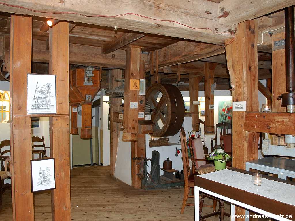 Heimatmuseum Amrum Wind-Mühle Nebel Amrum Bild08
