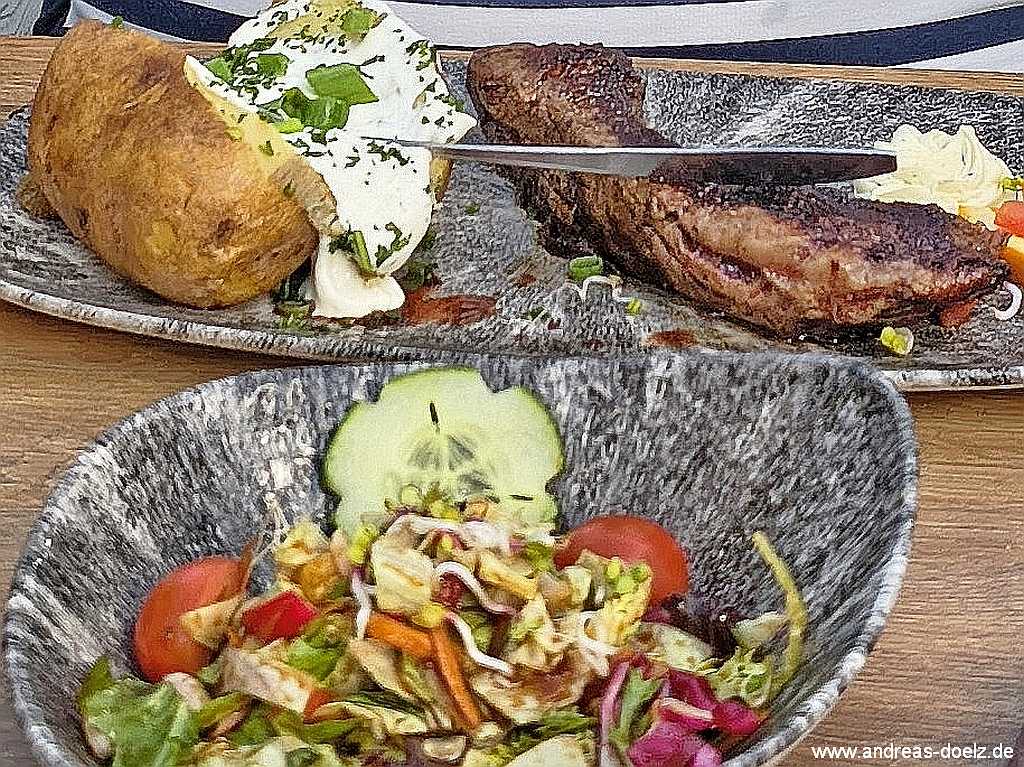 Rinderfilet vom Hof Martinen im Wittd&uuml;ner Restaurant Seefohrerhus am Yachthafen